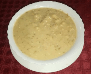 Sopa de arveja con guineo-El Cisne