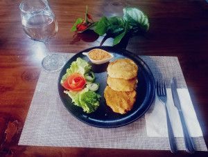 24 María Raquel Tacuri Ureña - Croquetas de Papa China con Coco (Alitas)